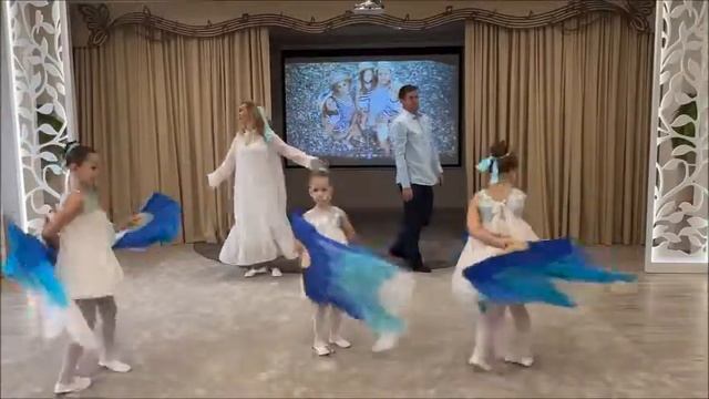 Крепка семья — крепка держава!
