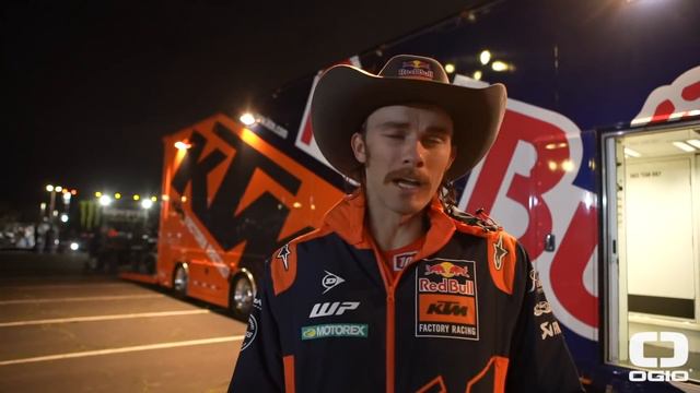 Anderson, Plessinger, Stewart, Craig, Lawrence, & More Talk Oakland Supercross! смотреть онлайн