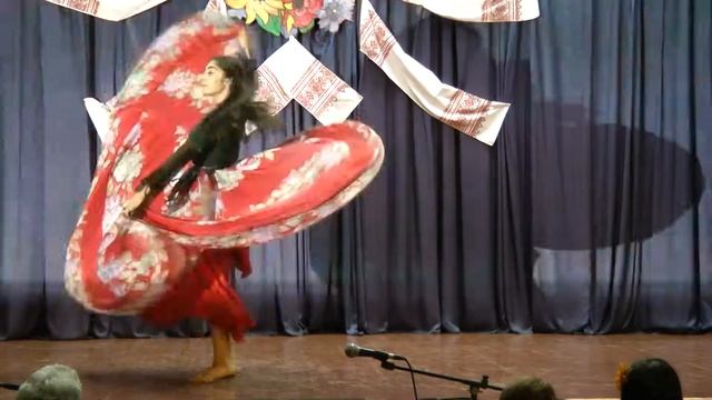 Цыганский танец, Рияхи Карина смотреть онлайн