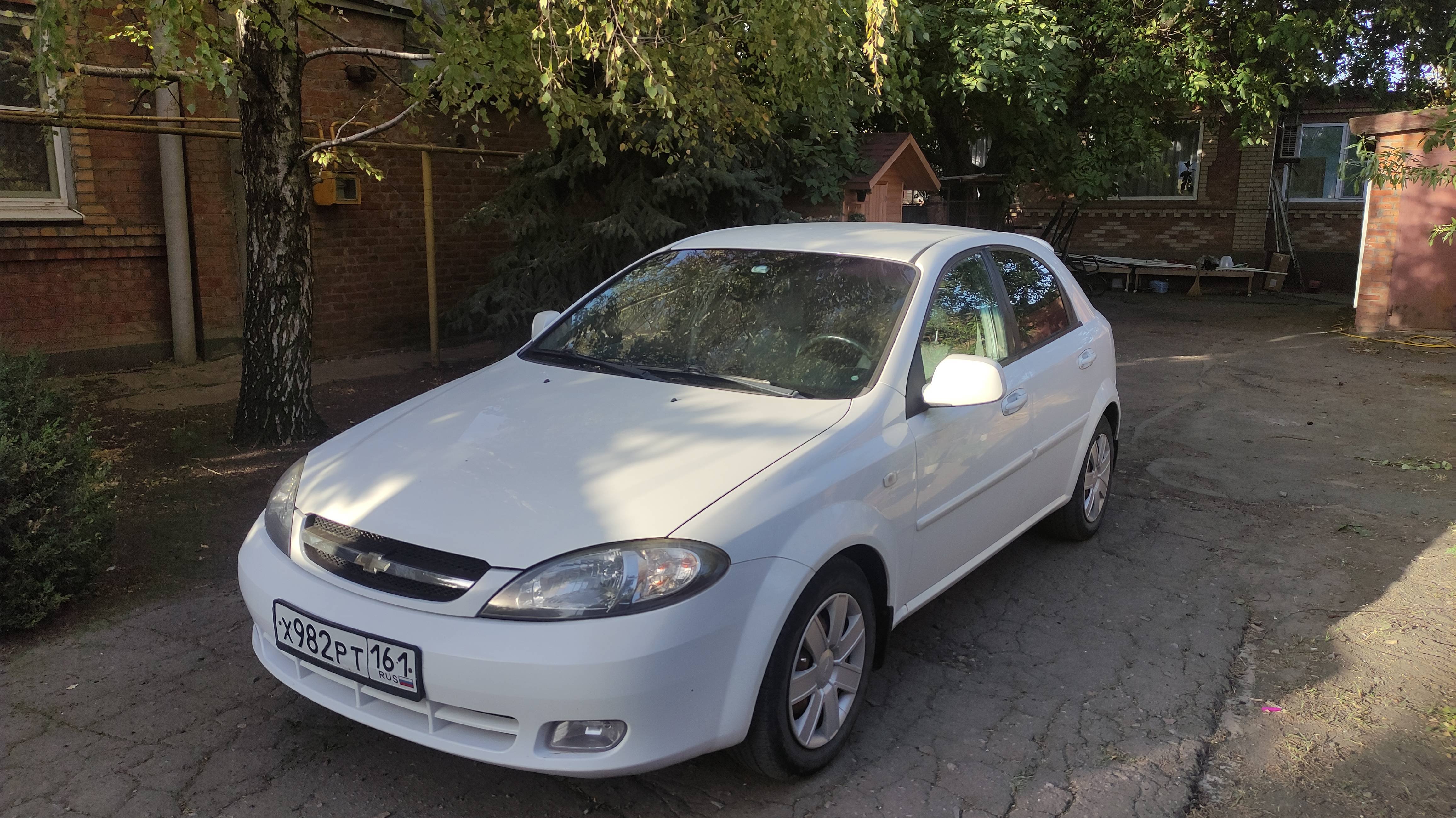 Chevrolet Lacetti 2012 год