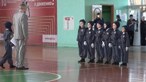 Смотр строя и песни среди дошколят