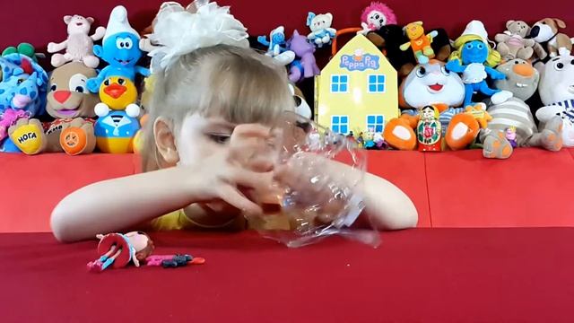 Обзор игрушек Лалалупси и Сильваниан Фэмили. Lalaloopsy, Sylvanian Families на русском. смотреть онлайн