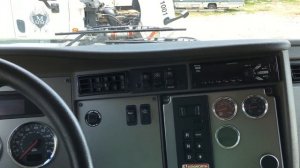 Первый день американского дальнобойщика/Америка на колесах