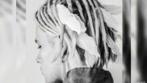 (12)... Улетай... автор и исполнитель Ярослав Дронов...