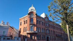 Санкт-Петербург. По набережной Макарова.