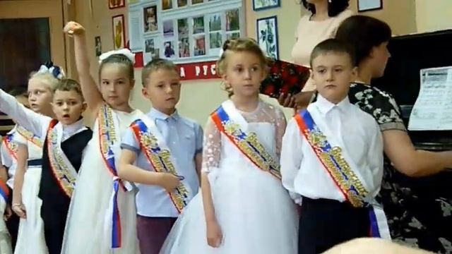 Песня "Звенит звонок" на выпускном 2016 в детском саду №31 смотреть онлайн