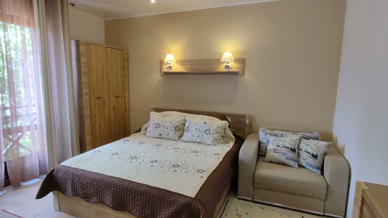 Продается Готовый бизнес в Коктебеле - Гостиница 200 м от моря. 2 этаж. смотреть онлайн