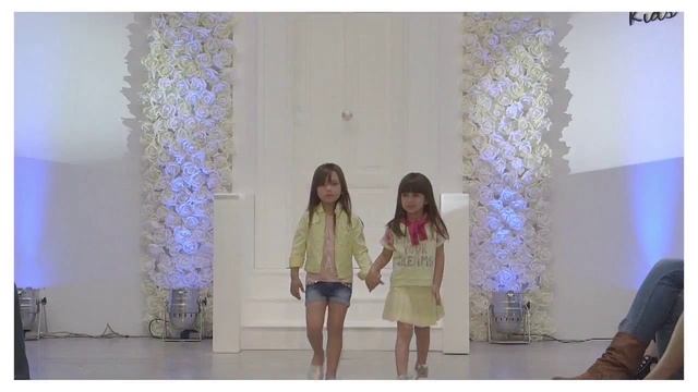 Silvian Heach показ коллекции SS16 смотреть онлайн