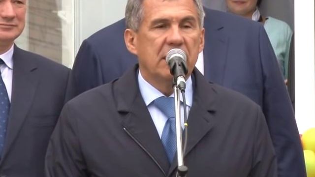 Рустам Минниханов в Чистополе смотреть онлайн