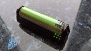 Интеллектуальная зарядка Nitecore F1 Powerbank.