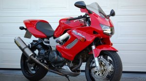 Honda VTR1000F бешеный перфоратор
