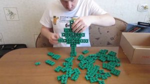 razvivajka.com - Собираем елочку из набора Буква конструктора Фанкластик