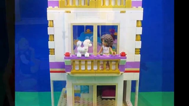 Lego Village of Thrift: The First 100 Modular Sections смотреть онлайн