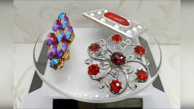 Винтажные украшения. Новинки