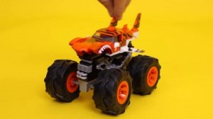 Mega Construx Hot Wheels Monster Trucks Assortment (GVM14) ตัวต่อรถฮอตวีลมอนสเตอร์ทรัคส์