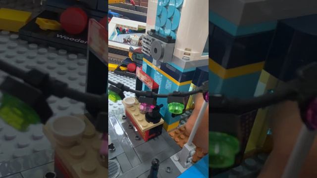 Lego city downtown! The biggest lego city set ever made! Set number:60380 смотреть онлайн