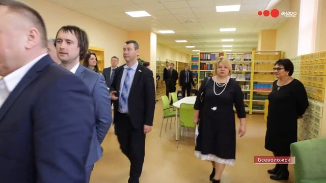 Делегация из Крыма посетила Центр образования в Кудрово смотреть онлайн