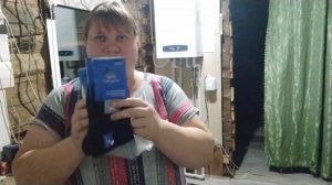 ПРОСТАЯ ЖИЗНЬ ОБМЕНЯЛИСЬ ЦВЕТАМИ ПОДГОТОВКА К РЕМОНТУ У СВЕКРОВИ В КВАРТИРЕ ПРИГОТОВИЛИ САЛАТ