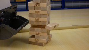 LEGO TECHNIC 42100 Liebherr R9800 vs JENGA