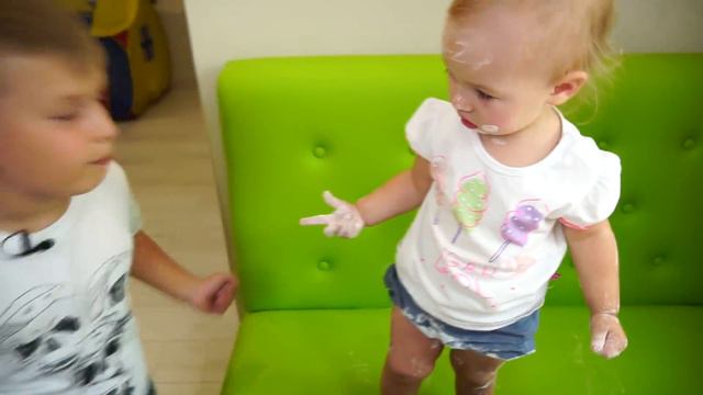 Матвей стал НЯНЕЙ для СЕСТРЫ! Что ПРОИЗОШЛО? Видео для детей Video For Kids Children Матвей Котофей