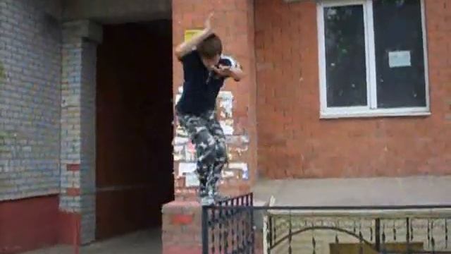 Parkour Воронеж июнь 2008 смотреть онлайн