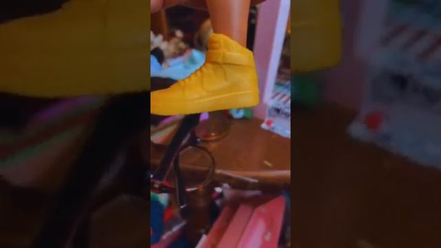 Integrity Toys Clothes and NIKE Sneakers!!! for Male aka Homme Dolls for $6 смотреть онлайн