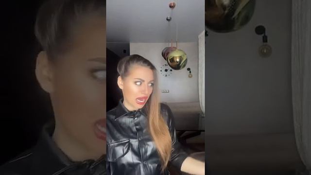 Стерва vs Тихоня смотреть онлайн