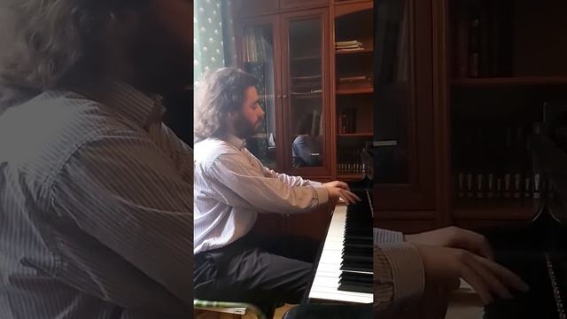 Презентация репетитора по сольфеджио и фортепиано Юрия Дмитриевича