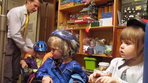 Новый год-2012 Дети-космонавты