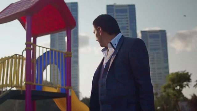 Y2mate.mx-Grigory Esayan - Vonc Em Qez Sirum (Official Music Video) смотреть онлайн