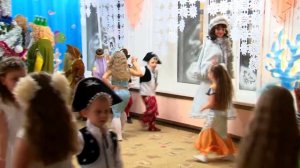 Новогодний утренник в подводном царстве, 6 гр