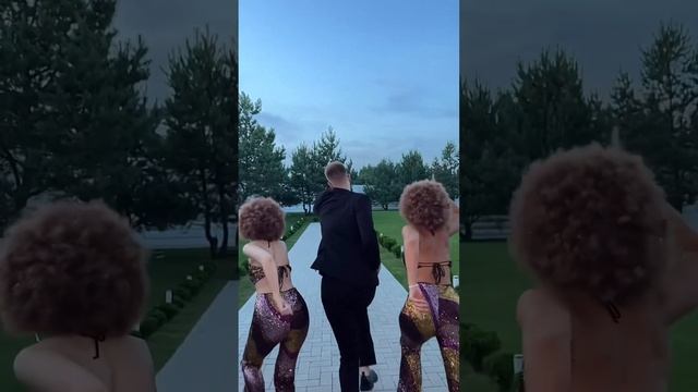 Бежим на корпоратив
