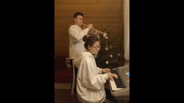 С новым годом! Ансамбль медных духовых и ударных инструментов