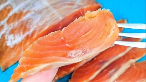 Эта хитрость облагородит даже перемороженную рыбу: малосольная горбуша на решетке