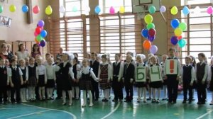 20 мая 2016г. Последний звонок 22 школа песня "Нарядные пятерки"