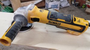 Самая технологичная УШМ от Dewalt. Сравнение с AEG и Milwaukee.