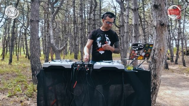 SAT Playing On Exclusive DJ Set On The Forest For Territory Of Sound #progressivehouse