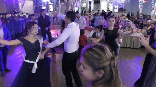 2 ЧАСТЬ АРТУР + АЛЬБИНА Цыганская свадьба В БРЯНСКЕ фото видеосъёмка богатых цыганских свадеб