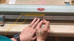 How to cast on and knit on ZIP and other garter stitch knitting machines