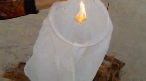 How To Prepare and Launch Sky Lanterns | Chinese Sky Lantern