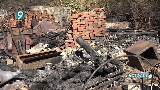 "Сгорел сарай, сгорела хата": в селе Солдатское произошёл крупный пожар