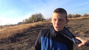 Макс Ващенко бомбит на школьника..