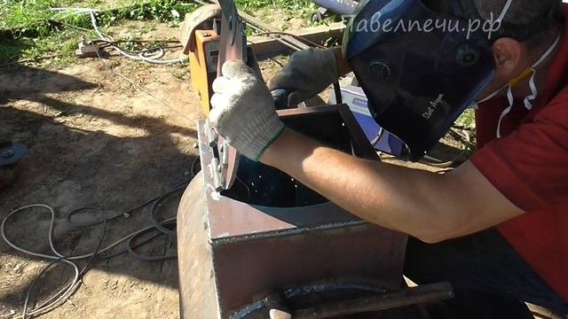 Надежная печь для бани с баком из нержавейки