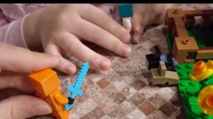 Новые наборы Лего Майнкрафт Собираем и играем  Разборки с мобами LEGO MINECRAFT