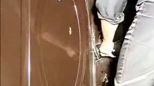Распил китайской металлической двери