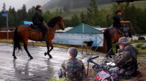 Белый Бом: Радиосвязь и жизнь