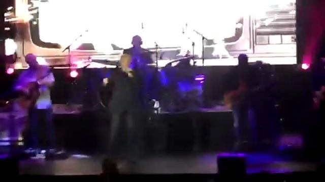 Tom Jones - Sexbomb (in swing style) смотреть онлайн