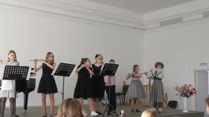 Ансамбль флейтистов.