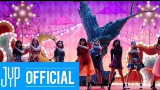 TWICE "YES or YES" MV