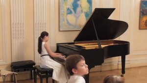 КУПЕРЕН. "Маленькие ветряные мельницы". ГРИГ. Соната для фортепиано, 1-я часть